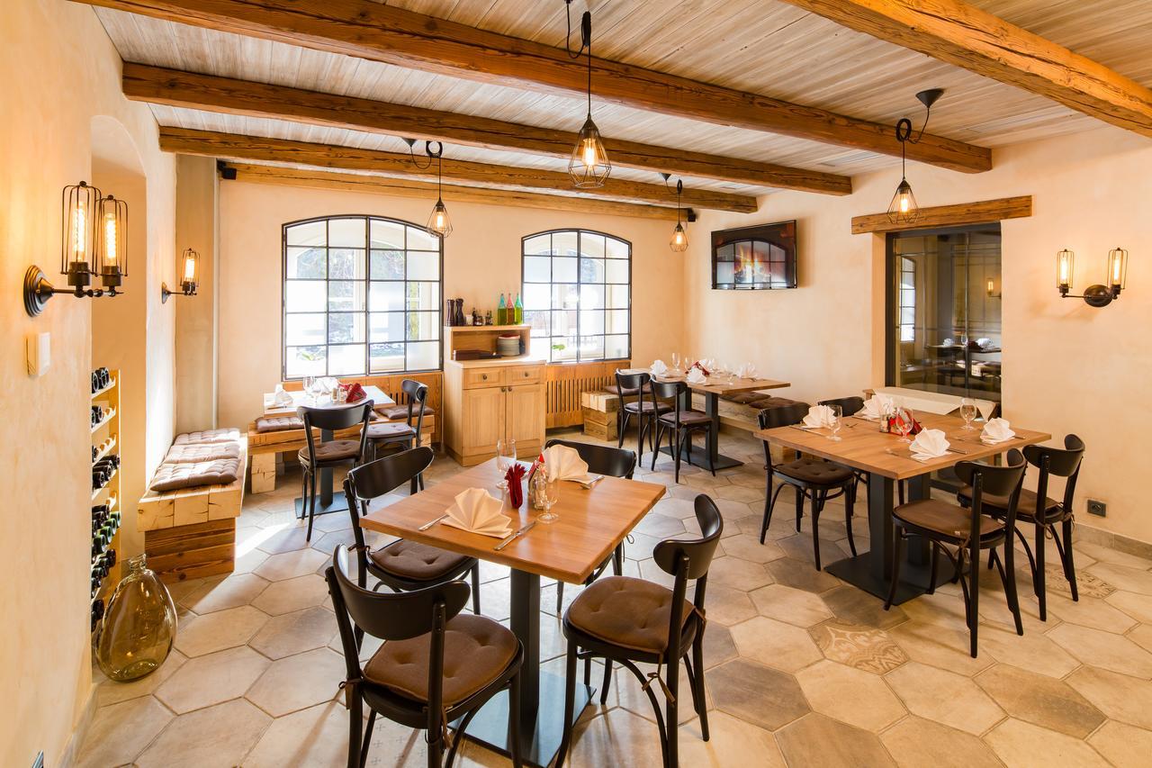 Hotel Male Versailles Κάρλοβι Βάρι Εξωτερικό φωτογραφία
