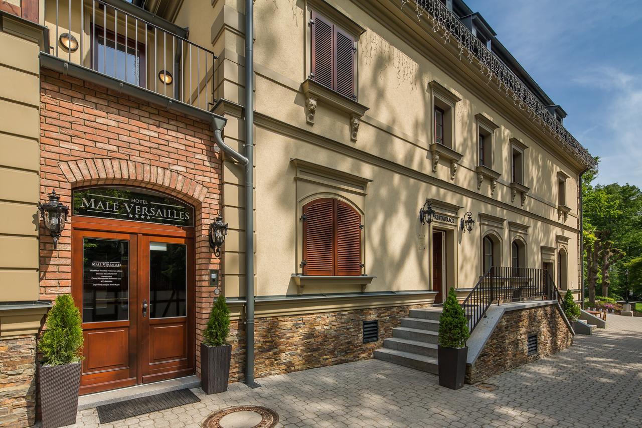 Hotel Male Versailles Κάρλοβι Βάρι Εξωτερικό φωτογραφία
