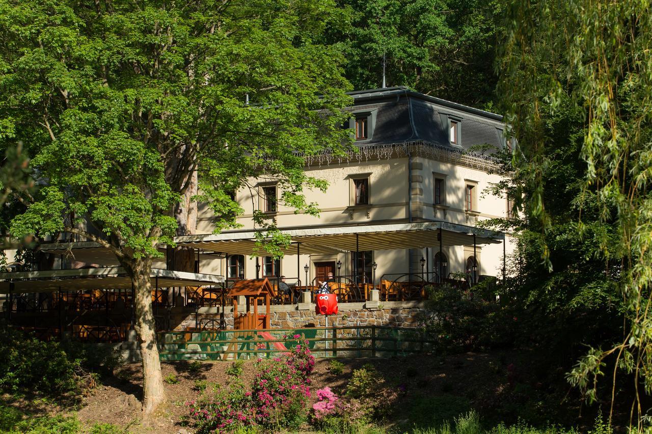 Hotel Male Versailles Κάρλοβι Βάρι Εξωτερικό φωτογραφία